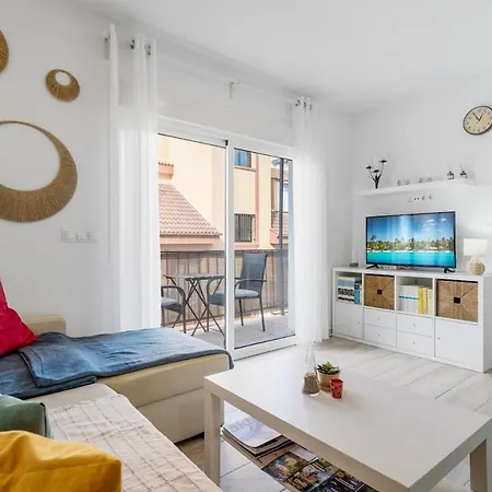 Apartment Caballito De Mar - Cozy 250m From *