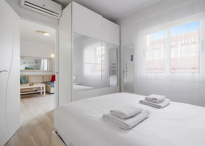 Apartment Caballito De Mar - Cozy 250m From Fuengirola