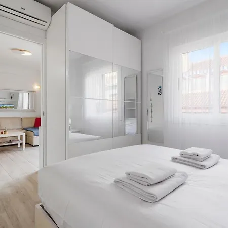 Διαμέρισμα Caballito De Mar - Cozy 250m From Fuengirola
